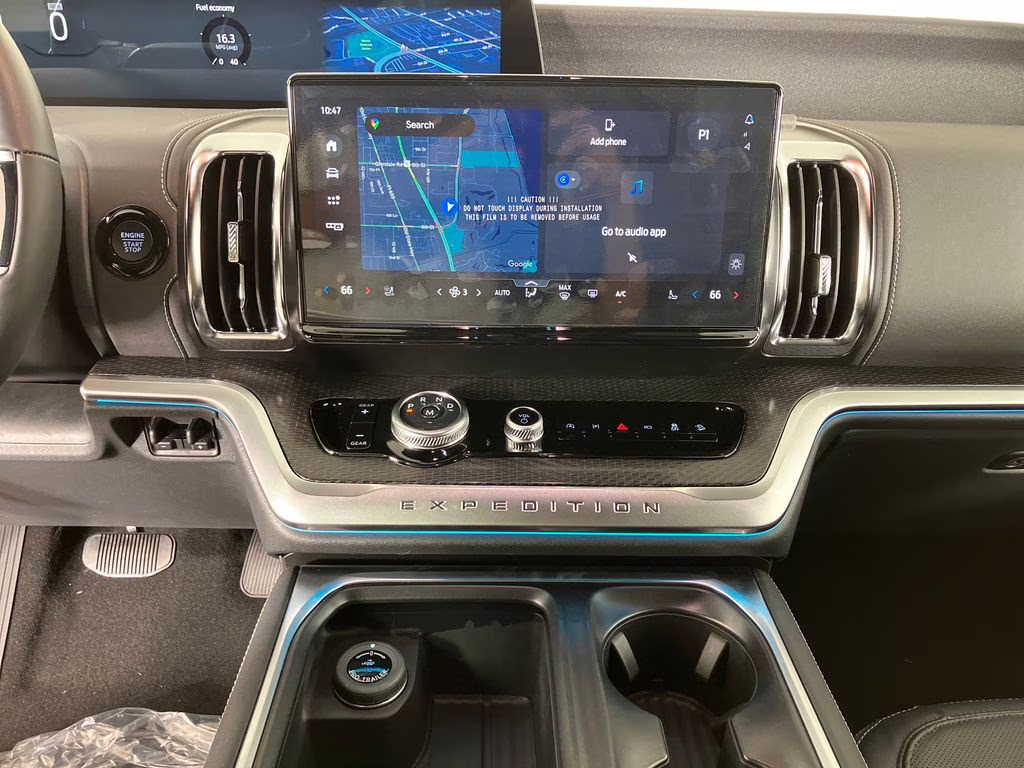 2026 Gray Metallic Ford Expedition Platinum 4X4 SUV