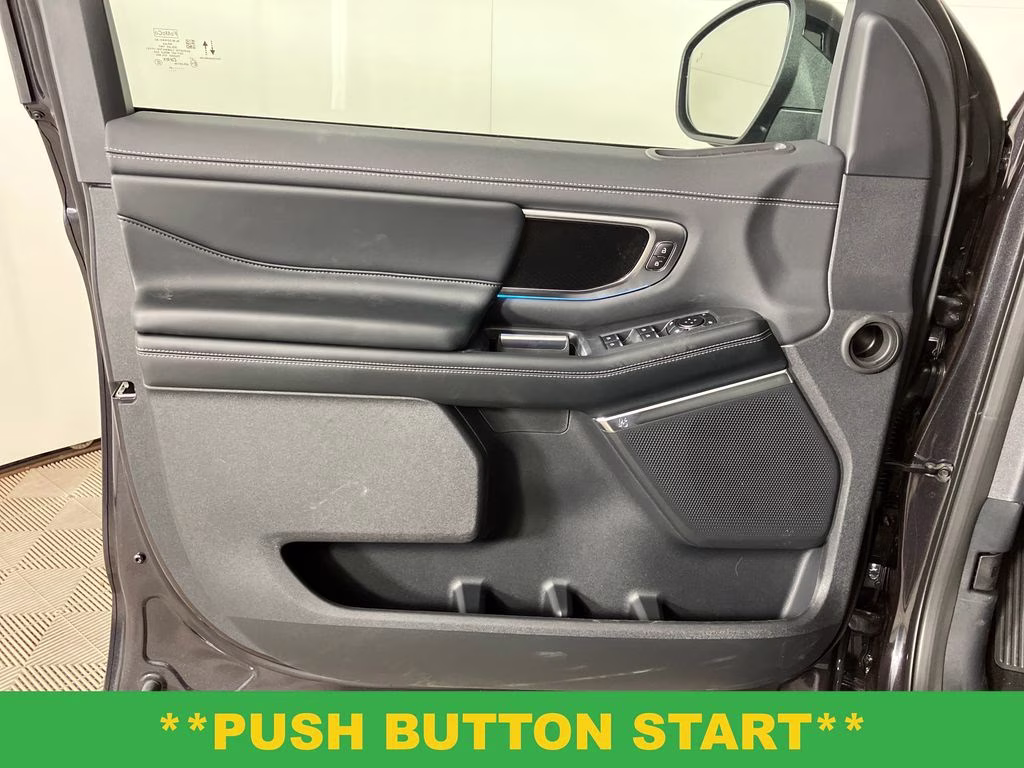 2026 Gray Metallic Ford Expedition Platinum 4X4 SUV