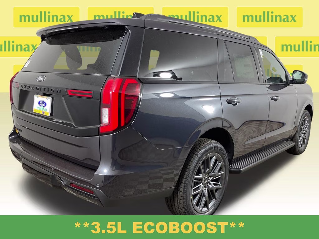 2026 Gray Metallic Ford Expedition Platinum 4X4 SUV