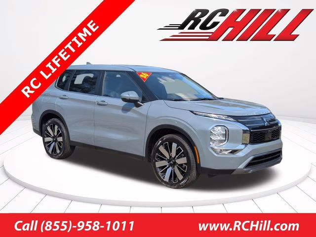 2026 Moonstone Gray Metallic Mitsubishi Outlander SE FWD SUV