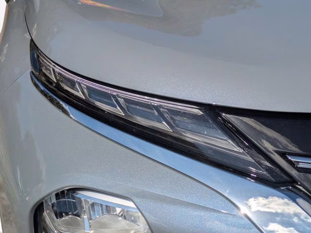 2026 Moonstone Gray Metallic Mitsubishi Outlander SE FWD SUV