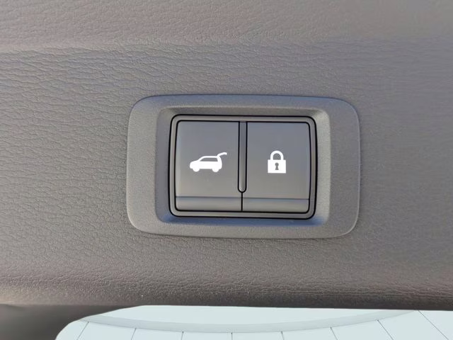 2026 Moonstone Gray Metallic Mitsubishi Outlander SE FWD SUV