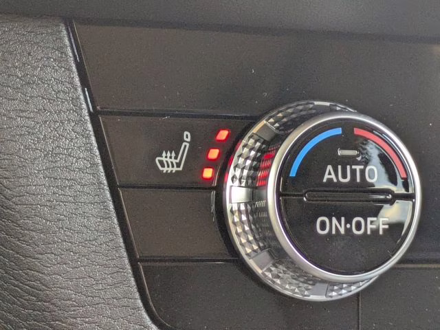 2026 Moonstone Gray Metallic Mitsubishi Outlander SE FWD SUV