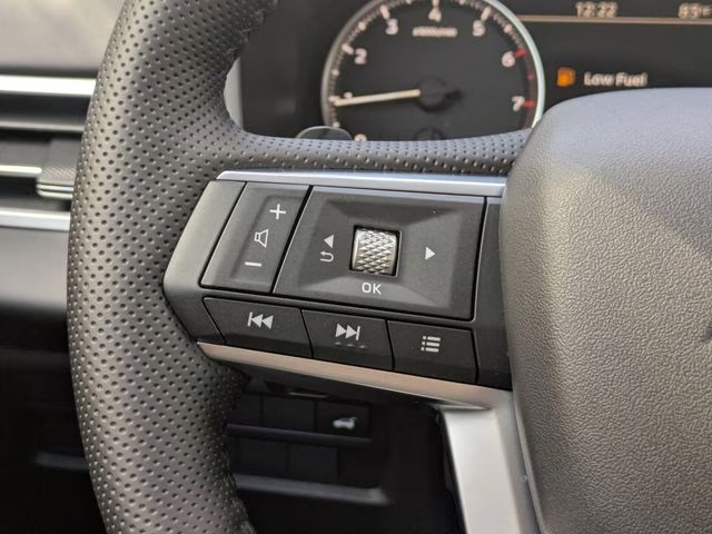 2026 Moonstone Gray Metallic Mitsubishi Outlander SE FWD SUV