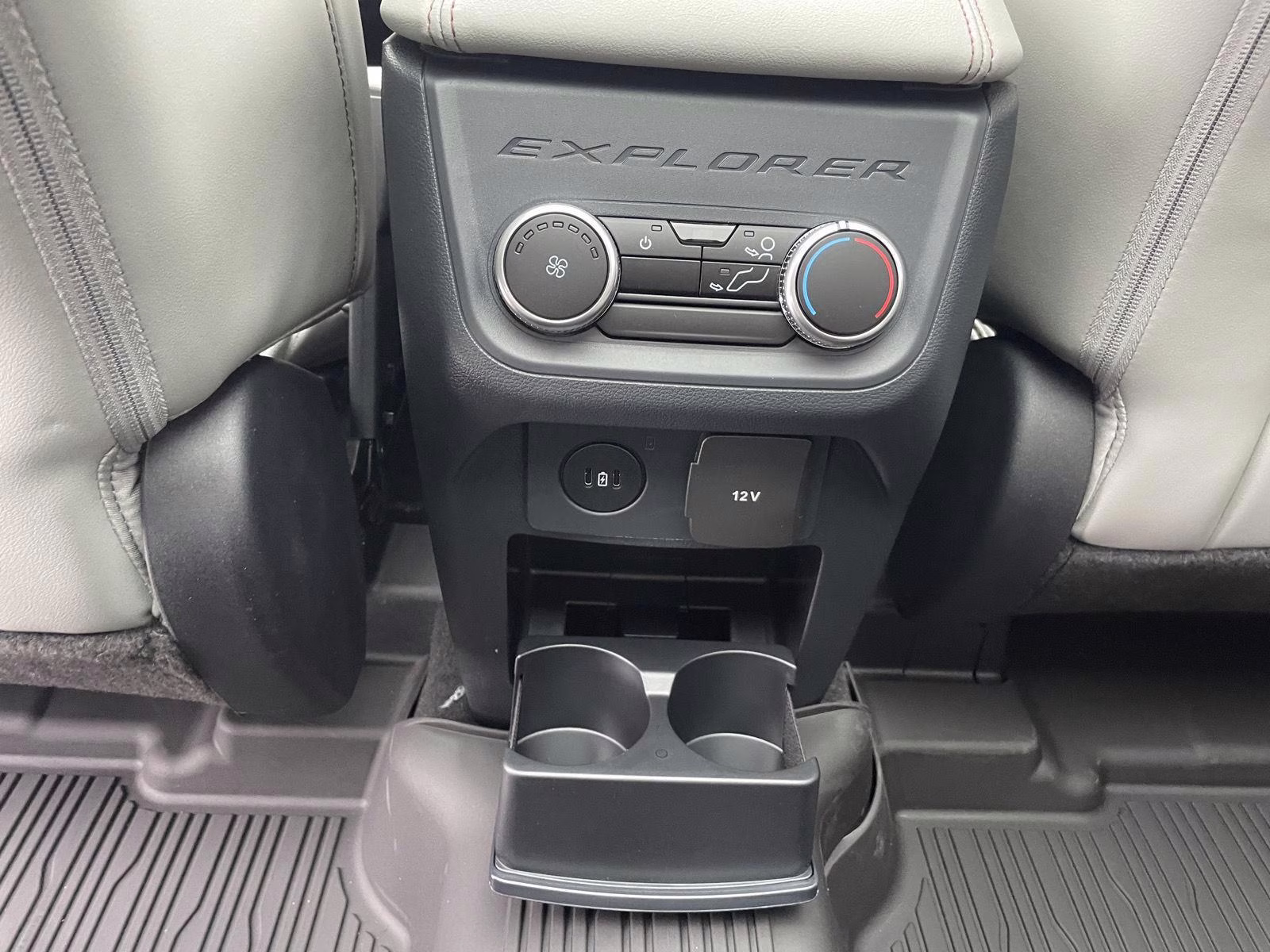 2026 Vapor Blue Metallic Ford Explorer Active 4X4 SUV