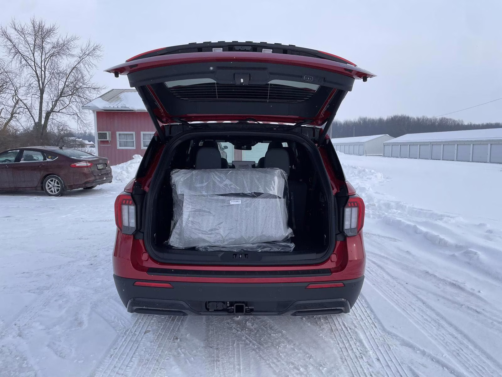 2026 Rapid Red Metallic Tinted Clearcoat Ford Explorer ST-Line 4X4 SUV