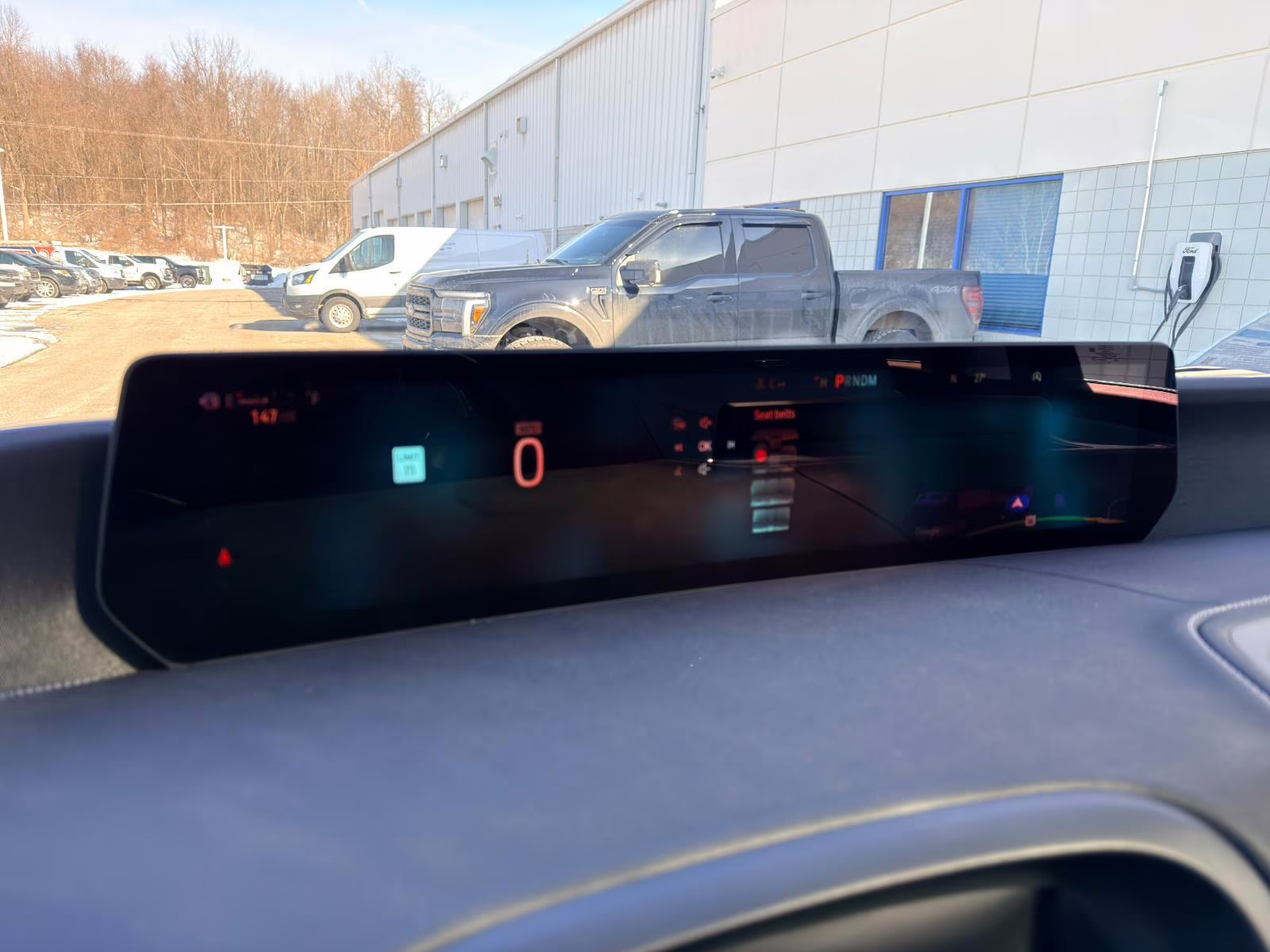 2025 Glacier Gray Metallic Tri-Coat Ford Expedition Platinum 4X4 SUV