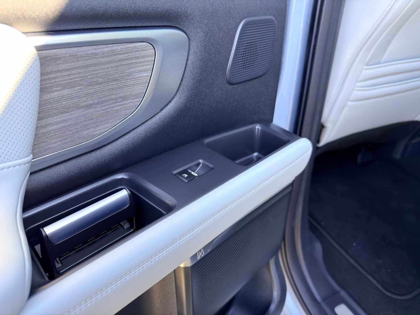 2025 Glacier Gray Metallic Tri-Coat Ford Expedition Platinum 4X4 SUV