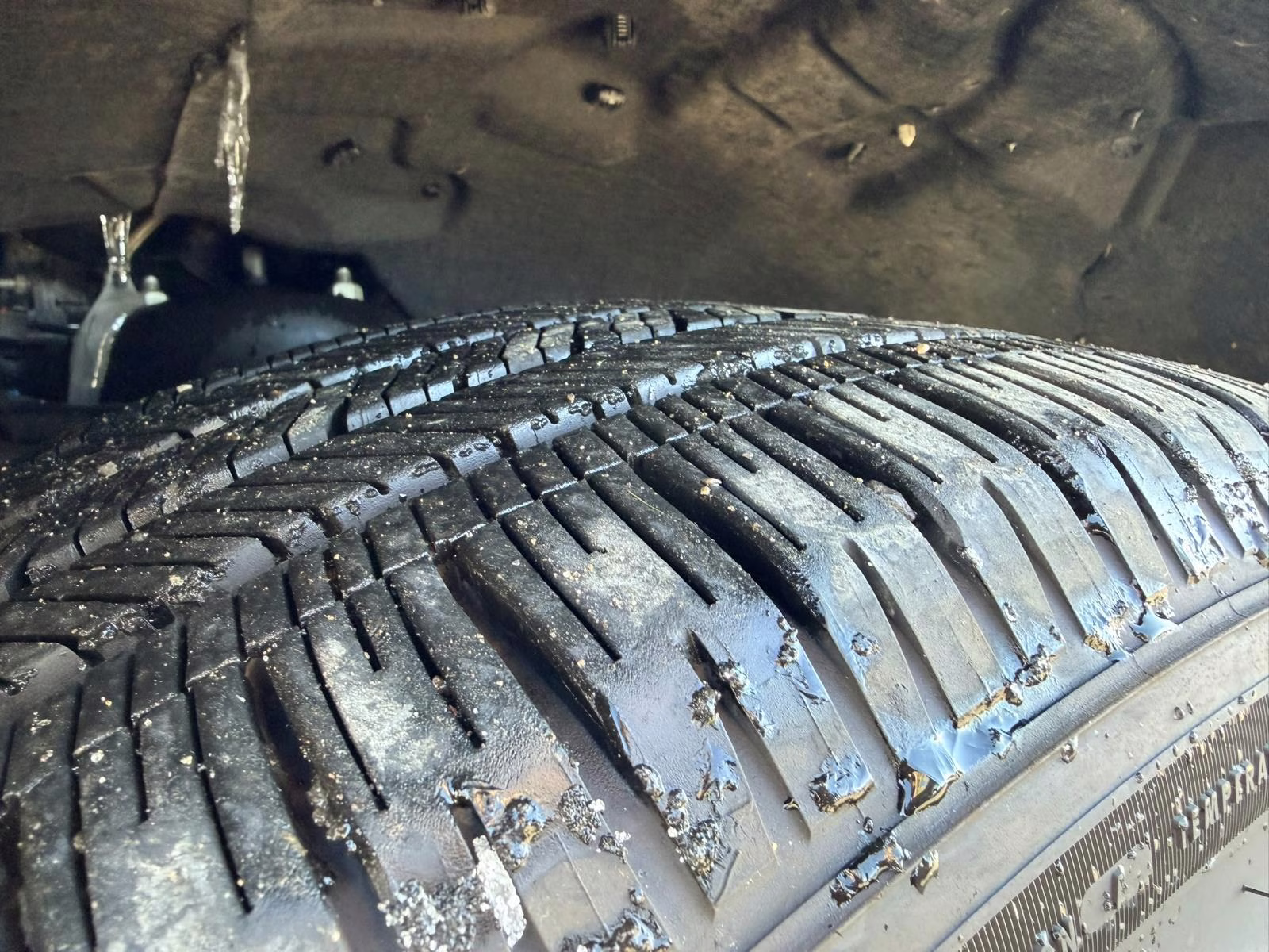 2025 Glacier Gray Metallic Tri-Coat Ford Expedition Platinum 4X4 SUV