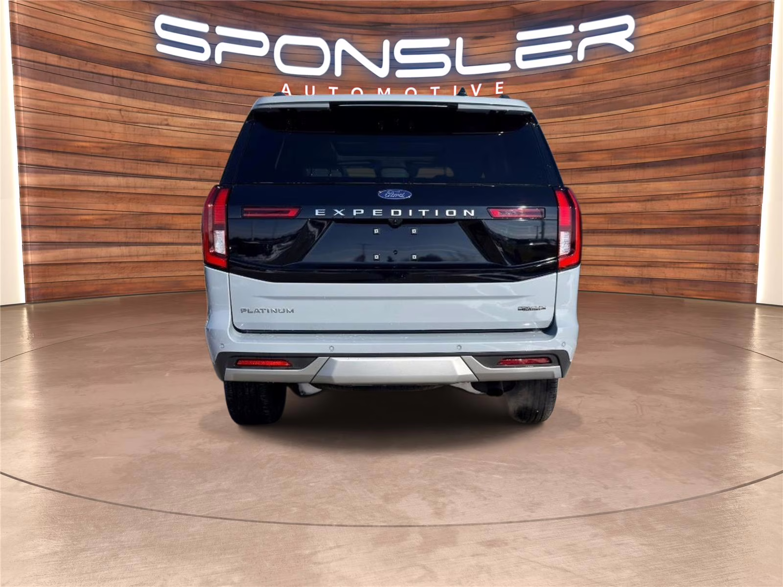 2025 Glacier Gray Metallic Tri-Coat Ford Expedition Platinum 4X4 SUV