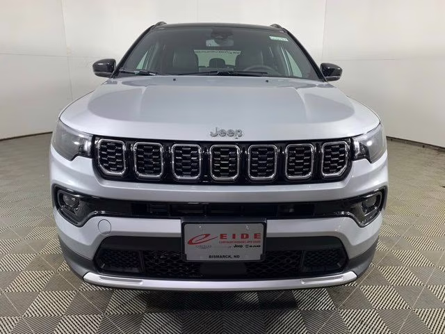 2026 Silver Zynith Metallic Clearcoat Jeep Compass Limited 4X4 SUV