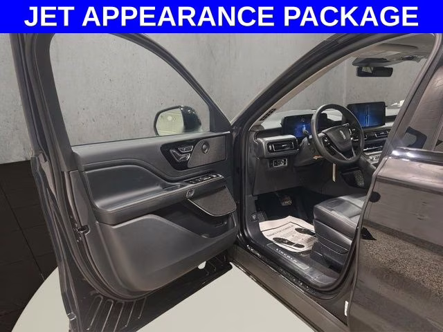 2026 Infinite Black Metallic Clearcoat Lincoln Aviator Reserve AWD SUV