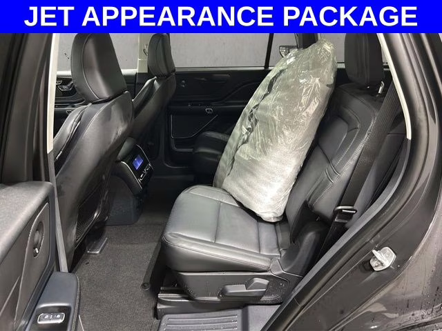 2026 Infinite Black Metallic Clearcoat Lincoln Aviator Reserve AWD SUV