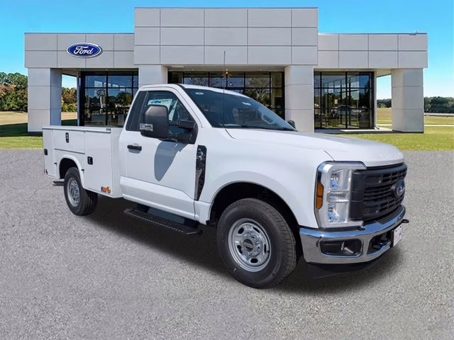 2026 Oxford White Ford Super Duty F-250 SRW XL RWD Truck