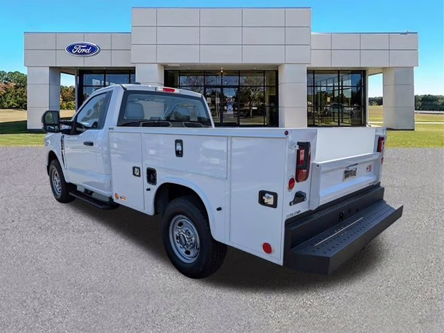 2026 Oxford White Ford Super Duty F-250 SRW XL RWD Truck