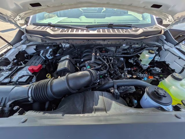 2026 Oxford White Ford Super Duty F-250 SRW XL RWD Truck