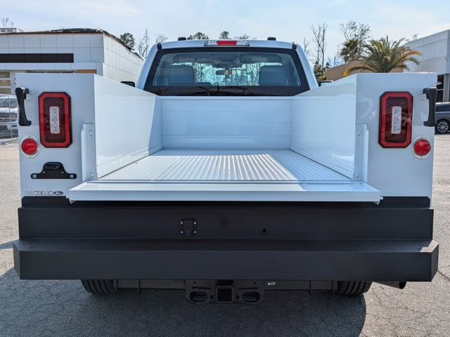 2026 Oxford White Ford Super Duty F-250 SRW XL RWD Truck
