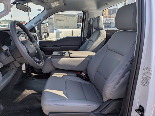 2026 Oxford White Ford Super Duty F-250 SRW XL RWD Truck