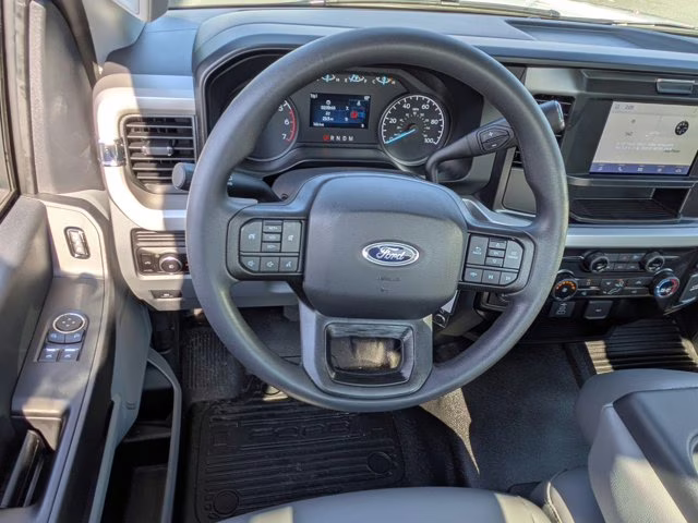 2026 Oxford White Ford Super Duty F-250 SRW XL RWD Truck