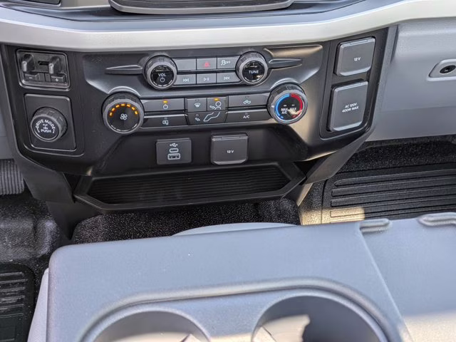 2026 Oxford White Ford Super Duty F-250 SRW XL RWD Truck