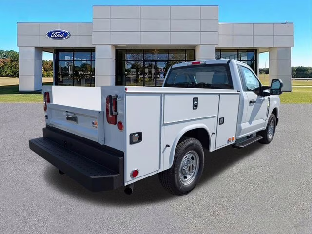 2026 Oxford White Ford Super Duty F-250 SRW XL RWD Truck