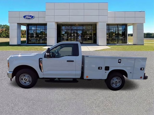 2026 Oxford White Ford Super Duty F-250 SRW XL RWD Truck