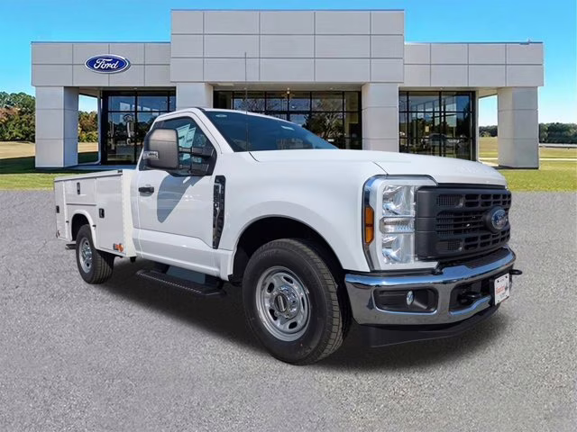 2026 Oxford White Ford Super Duty F-250 SRW XL RWD Truck