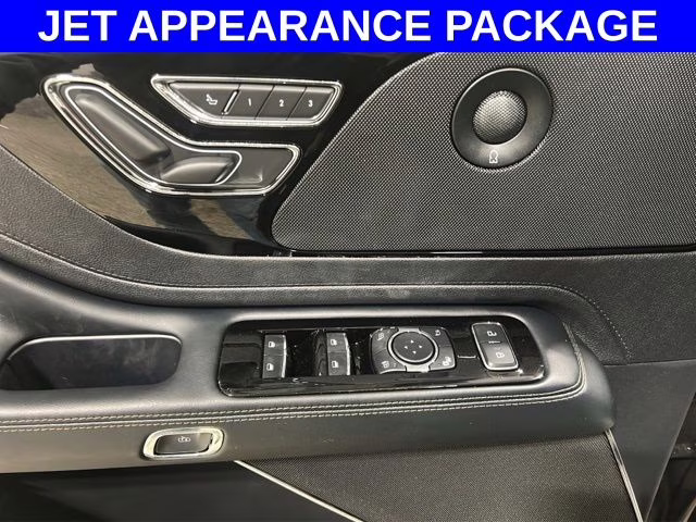 2026 Infinite Black Metallic Clearcoat Lincoln Aviator Reserve AWD SUV