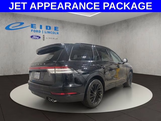 2026 Infinite Black Metallic Clearcoat Lincoln Aviator Reserve AWD SUV