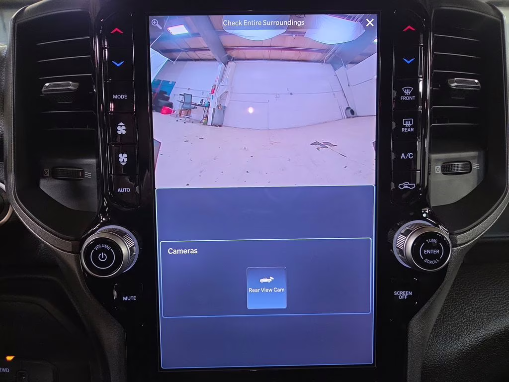 2026 Bright White Clearcoat Ram 2500 Tradesman 4X4 Truck