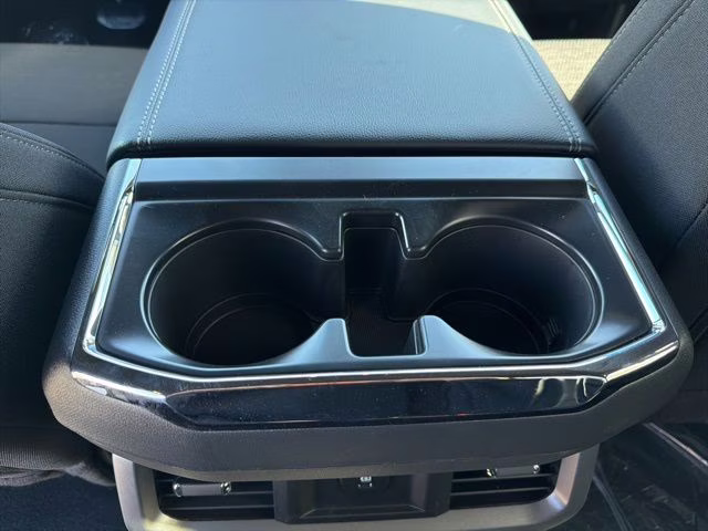 2026 Avalanche Ford F-150 XLT 4X4 Truck