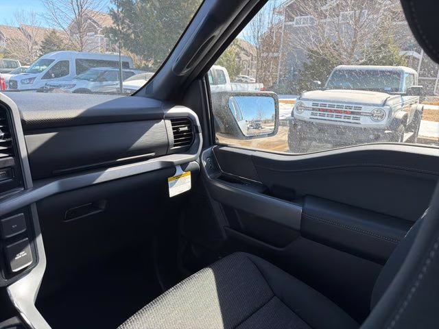 2026 Avalanche Ford F-150 XLT 4X4 Truck