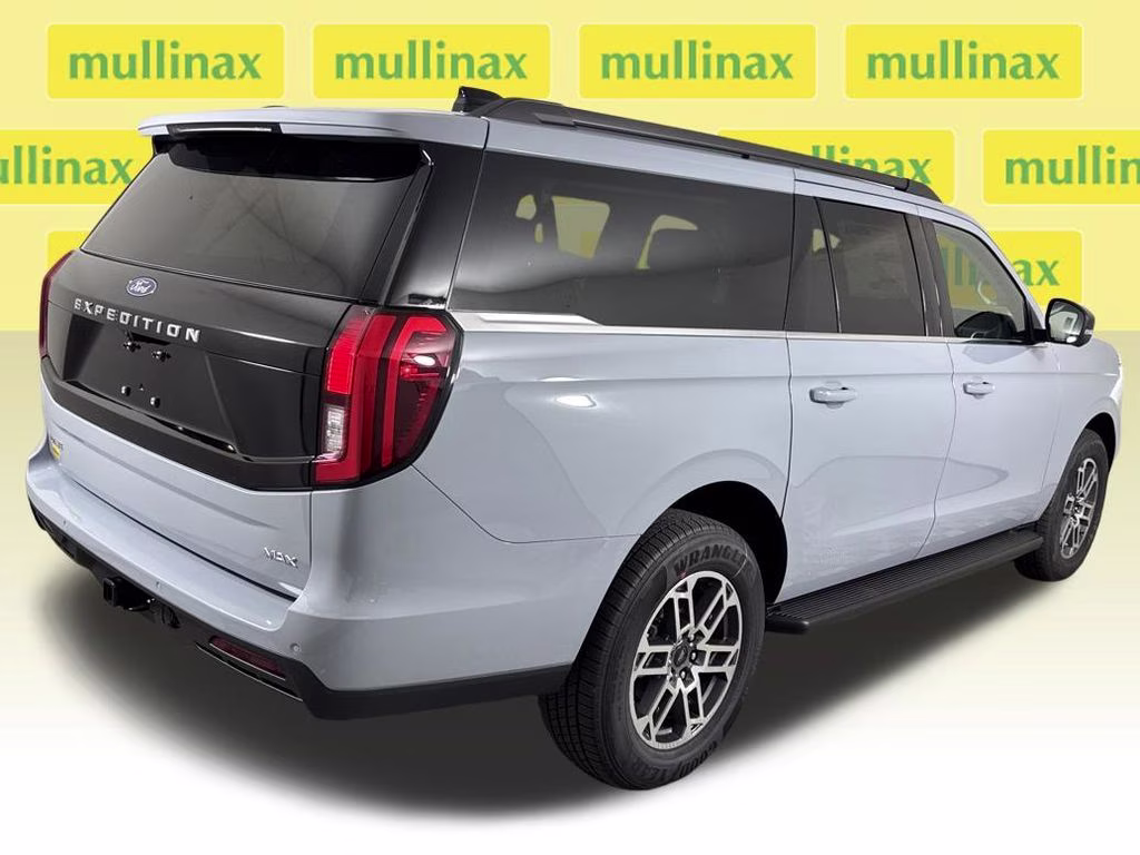 2026 Gray Metallic Ford Expedition Max Active RWD SUV