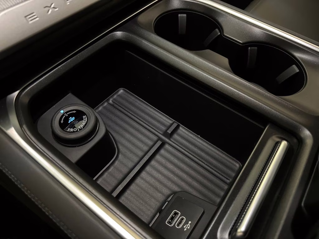 2026 Gray Metallic Ford Expedition Max Active RWD SUV