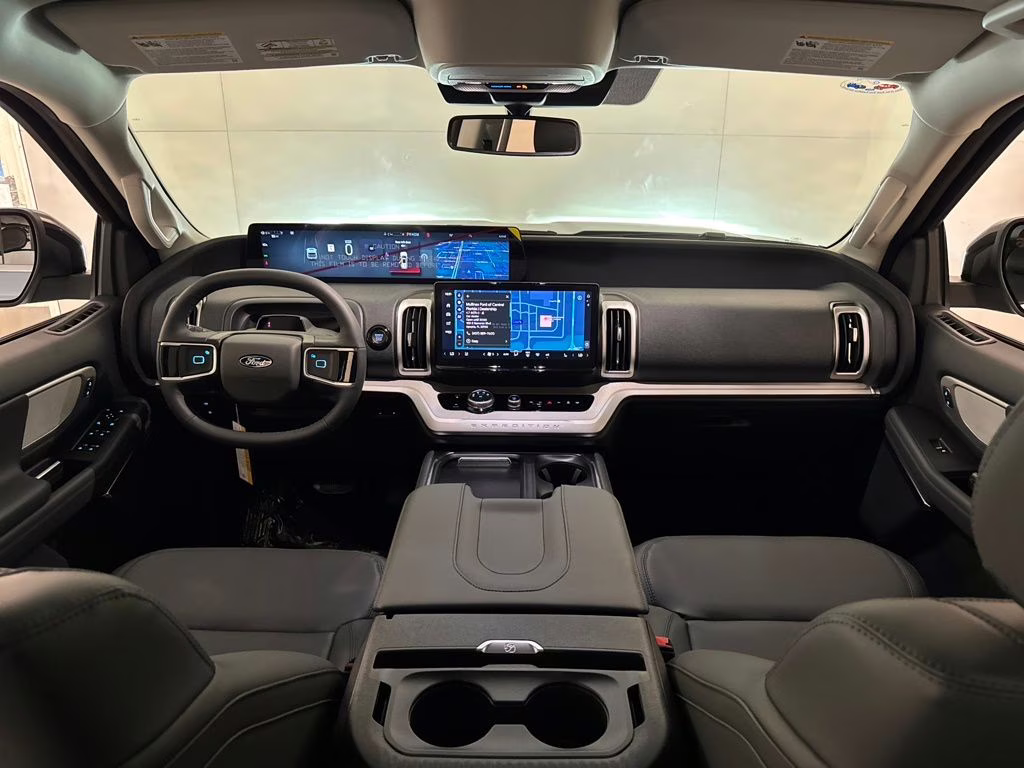 2026 Gray Metallic Ford Expedition Max Active RWD SUV