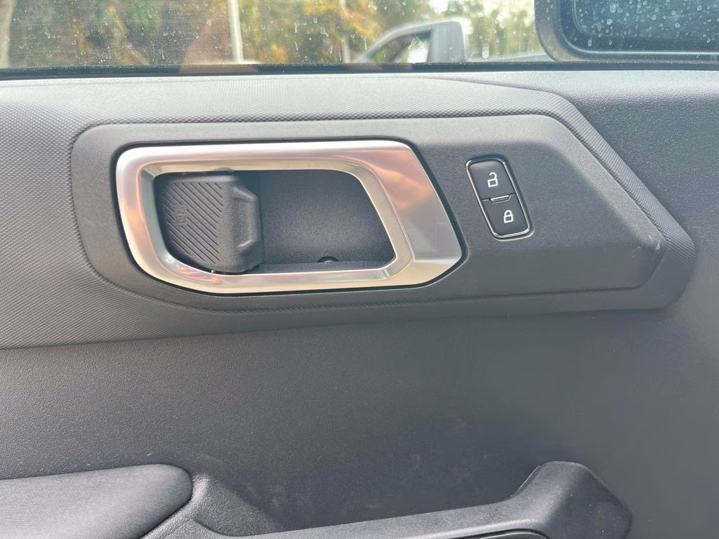 2026 Avalanche Gray Ford Bronco Big Bend 4X4 SUV