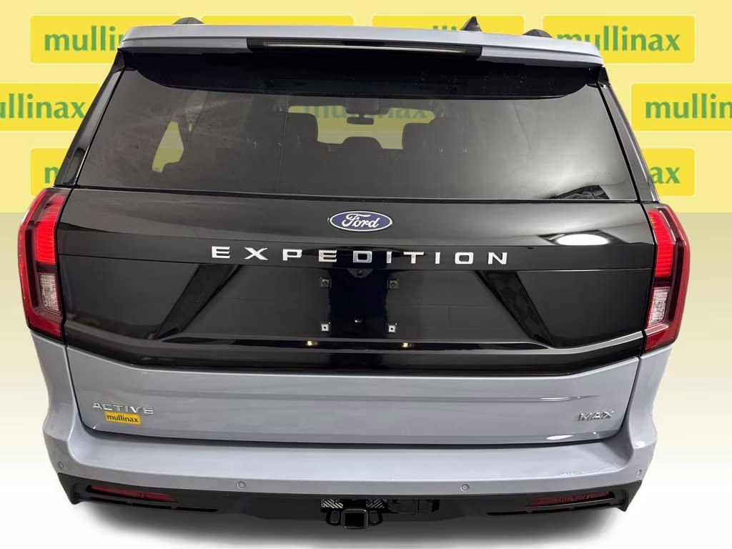 2026 Gray Metallic Ford Expedition Max Active RWD SUV