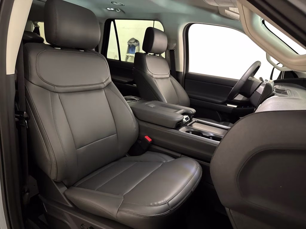 2026 Gray Metallic Ford Expedition Max Active RWD SUV