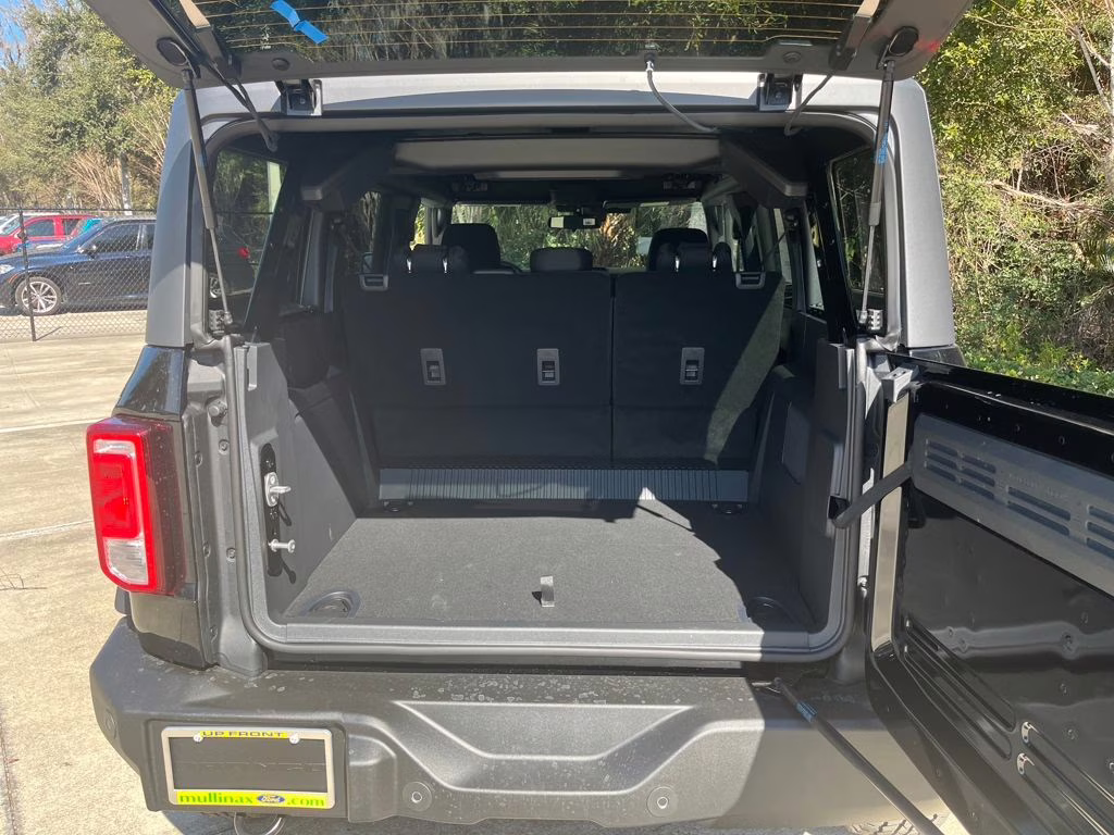 2026 Shadow Black Ford Bronco Big Bend 4X4 SUV