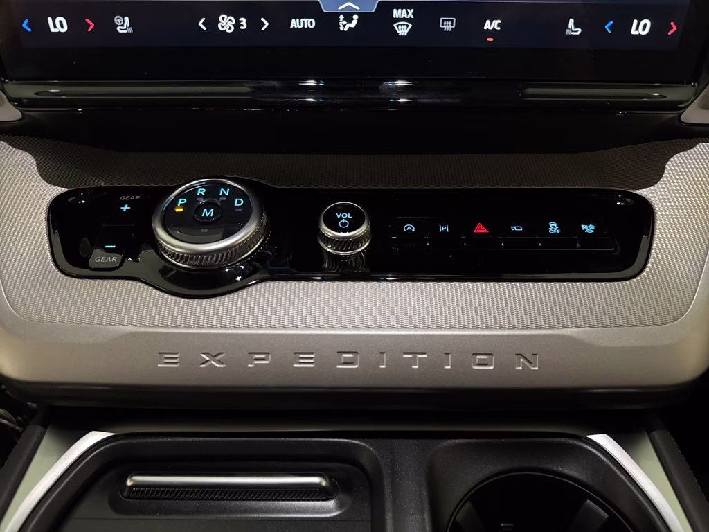 2026 Gray Metallic Ford Expedition Max Active RWD SUV