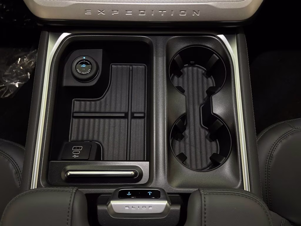 2026 Gray Metallic Ford Expedition Max Active RWD SUV