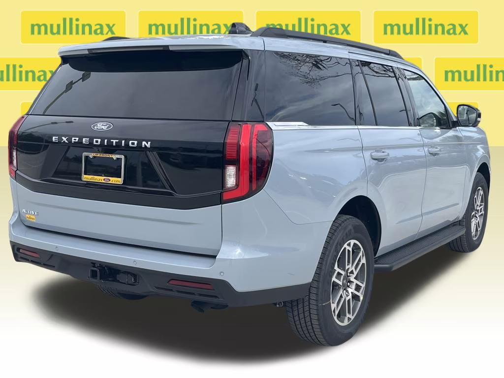 2026 Gray Metallic Ford Expedition Active RWD SUV