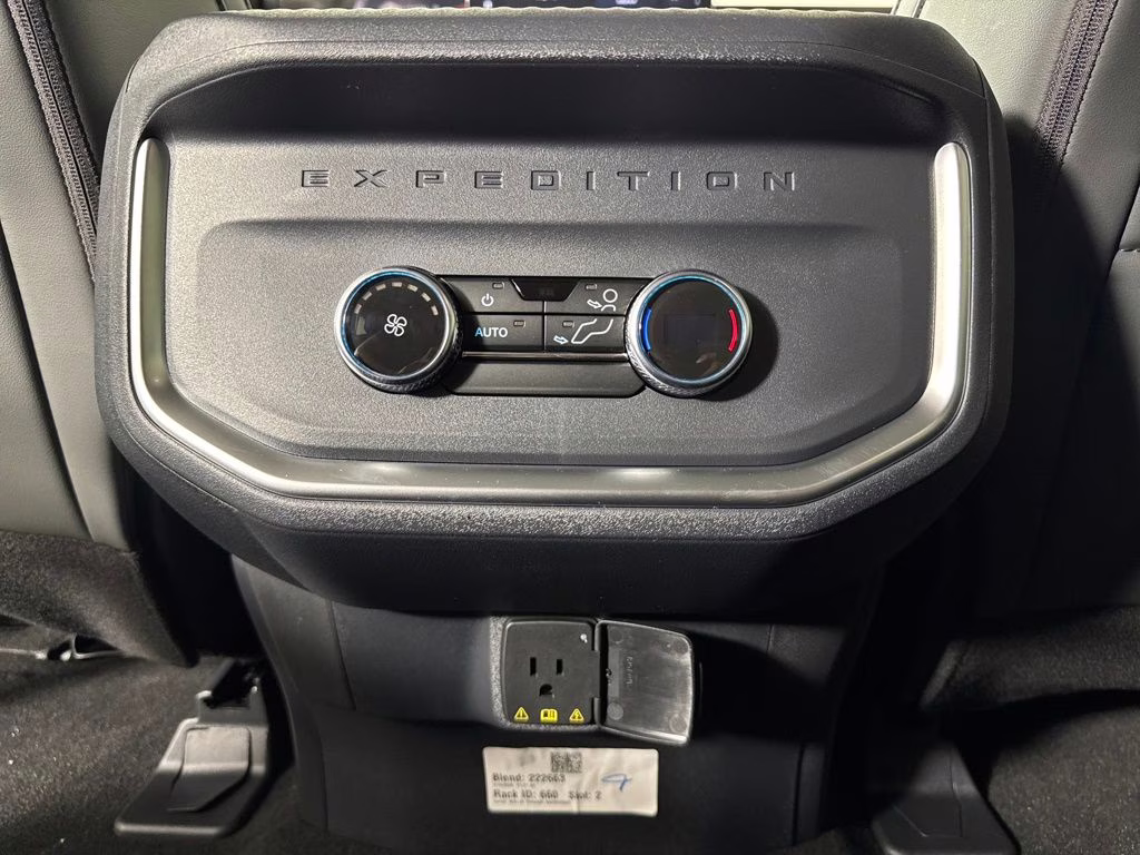 2026 Gray Metallic Ford Expedition Max Active RWD SUV