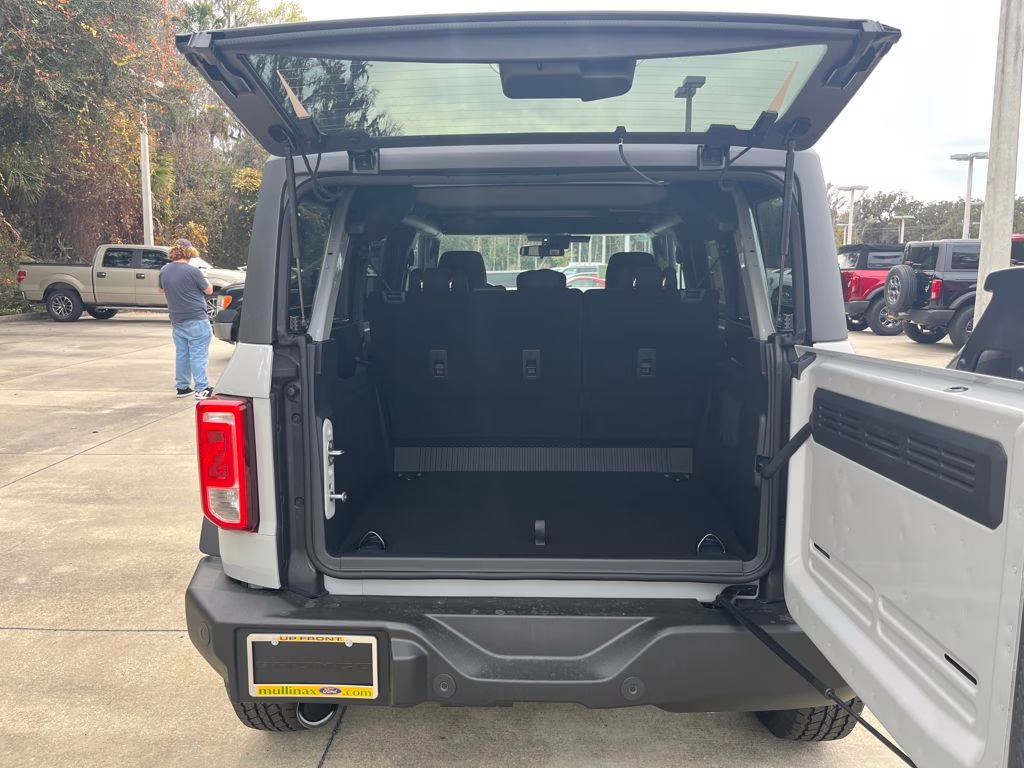 2026 Avalanche Gray Ford Bronco Big Bend 4X4 SUV