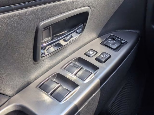 2026 Alloy Silver Metallic Mitsubishi Outlander Sport 2.0 SE 4X4 SUV