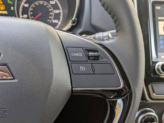 2026 Alloy Silver Metallic Mitsubishi Outlander Sport 2.0 SE 4X4 SUV