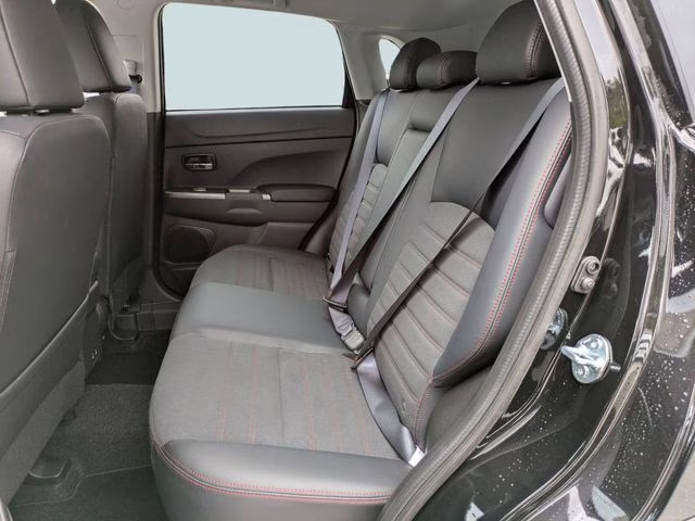 2026 Labrador Black Pearl Mitsubishi Outlander Sport 2.0 SE 4X4 SUV