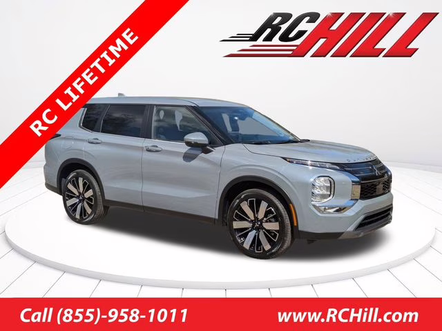 2026 Moonstone Gray Metallic Mitsubishi Outlander SE FWD SUV