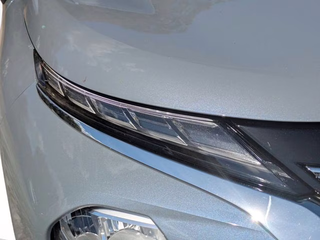 2026 Moonstone Gray Metallic Mitsubishi Outlander SE FWD SUV