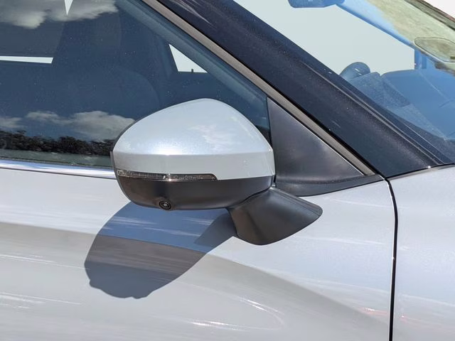 2026 Moonstone Gray Metallic Mitsubishi Outlander SE FWD SUV